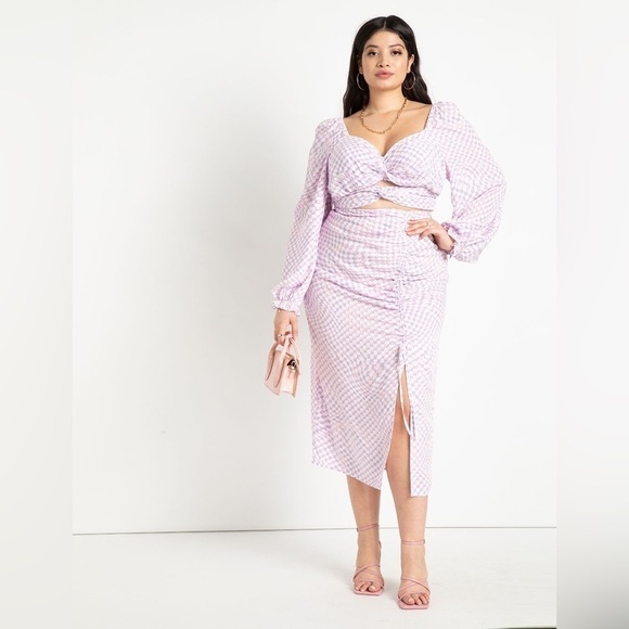 Nwt Eloquii Crop twist detail blouse - Picture 2 of 7